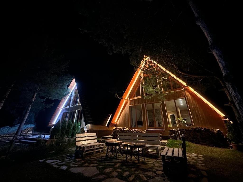Pine Cabins 兹拉蒂博尔 外观 照片