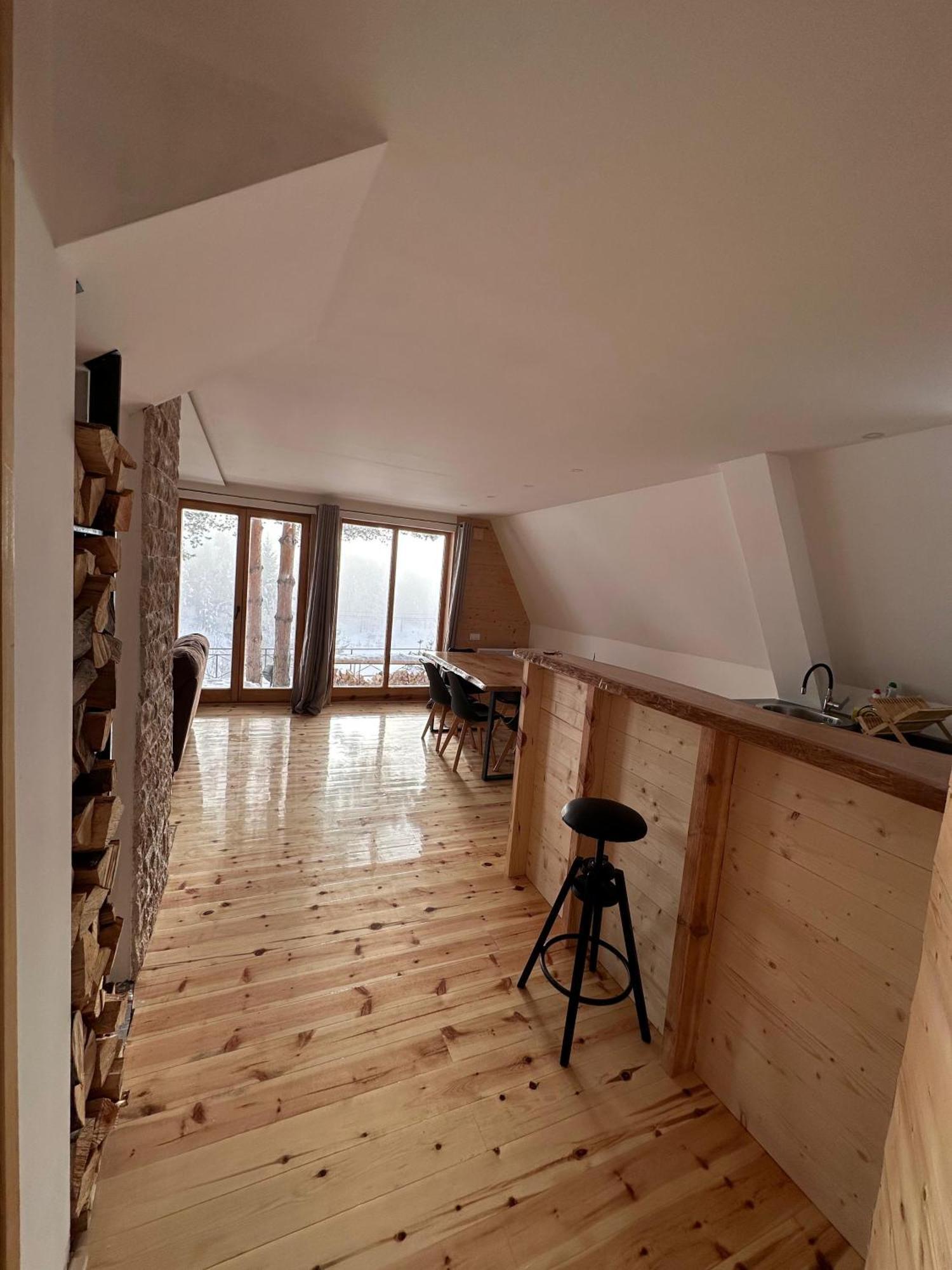 Pine Cabins 兹拉蒂博尔 外观 照片